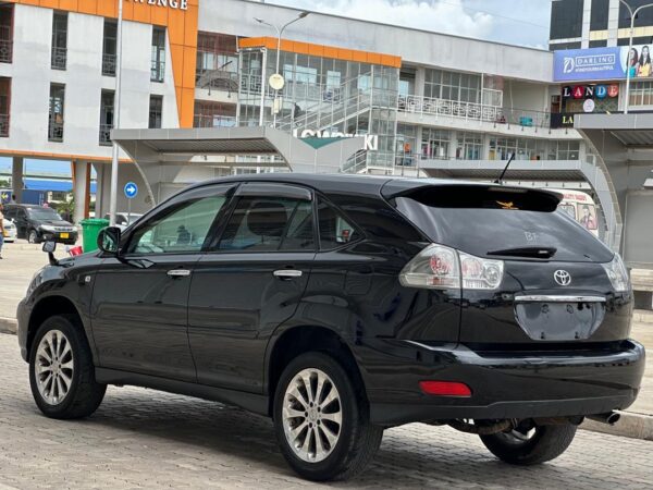 2005 TOYOTA HARRIER                            STOCK No: 1325 - Image 4