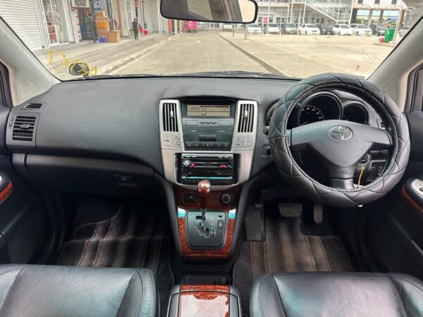 2005 TOYOTA HARRIER                            STOCK No: 1325 - Image 8